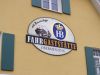 mit Acryl Lacken wurde jede Farbe einzeln aufgetragen. Das Logo von Hofbru zustzlich mit 24K Blattgold bearbeitet.
Die Aussenwerbung wurde im Auftrag von Hofbru Mnchen gefertigt und an der Fahrgaststtte Obermenzing montiert.